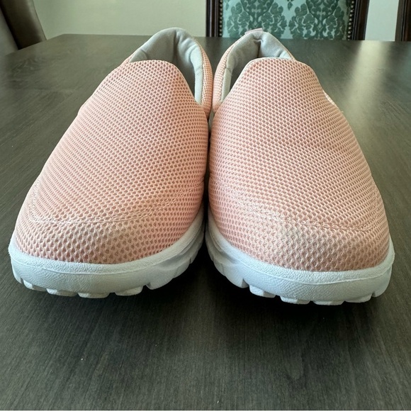 Paredes Danu women cushioned pink mesh comfort slip on shoes size 7.5 - Picture 4 of 11